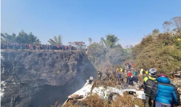 15일(현지시간) 예티 항공과 네팔 당국에 따르면 72명의 승객을 태운 네팔 예티 항공 소속 ATR72기가 추락했다. 해당 항공기 탑승 명단에는 한국인 2명도 포함됐다. [사진=연합뉴스]
