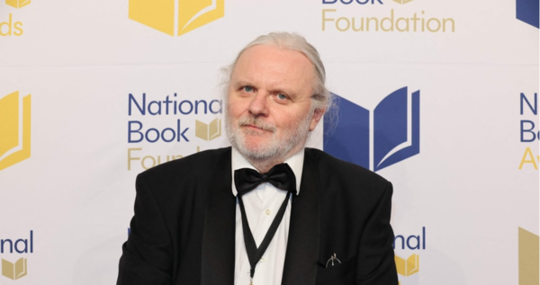 노르웨이의 작가 욘 포세(64)가 5일(현지시간) 2023 노벨문학상 수상자로 선정됐다. [사진=연합뉴스]